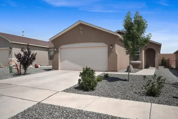 2877 Cambridge Avenue Ne, Rio Rancho, NM 87144