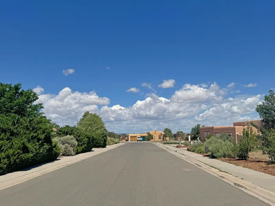 363 Monte Vista Road, Taos, NM 87571 - #2
