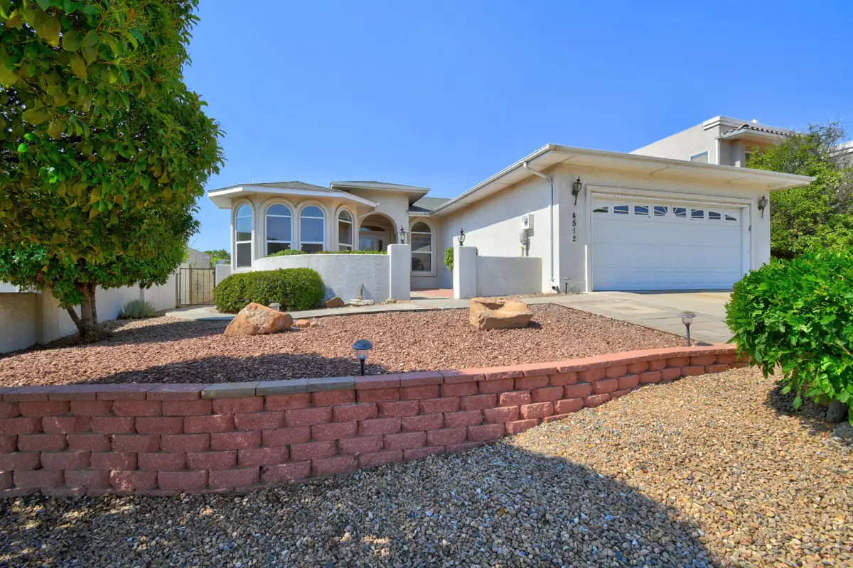 4512 Chadwick Road Nw, Albuquerque, NM 87120 - #1
