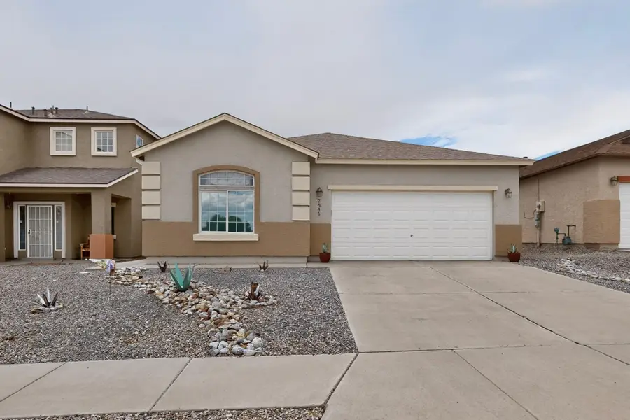 2841 Cabernet Street Sw, Albuquerque, NM 87121 - #2