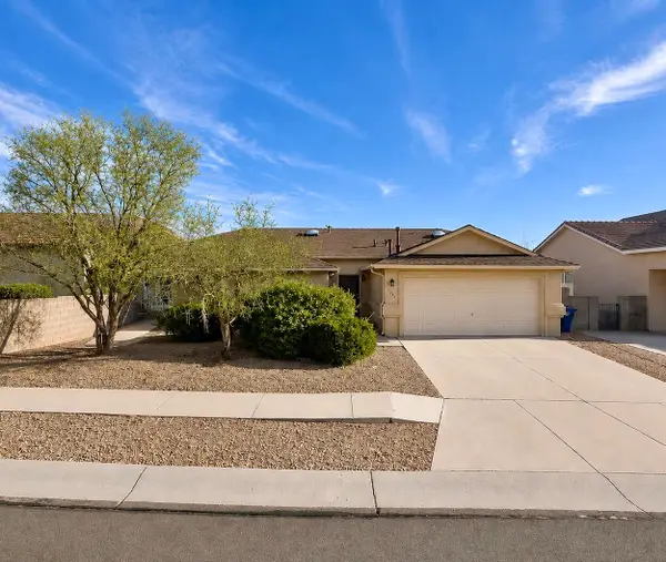 8015 Escarpment Avenue Nw, Albuquerque, NM 87120