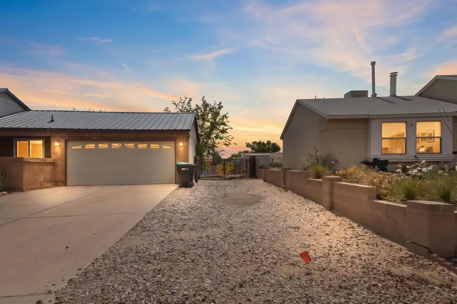 1721 Allegheny Drive Ne, Rio Rancho, NM 87144 - #3