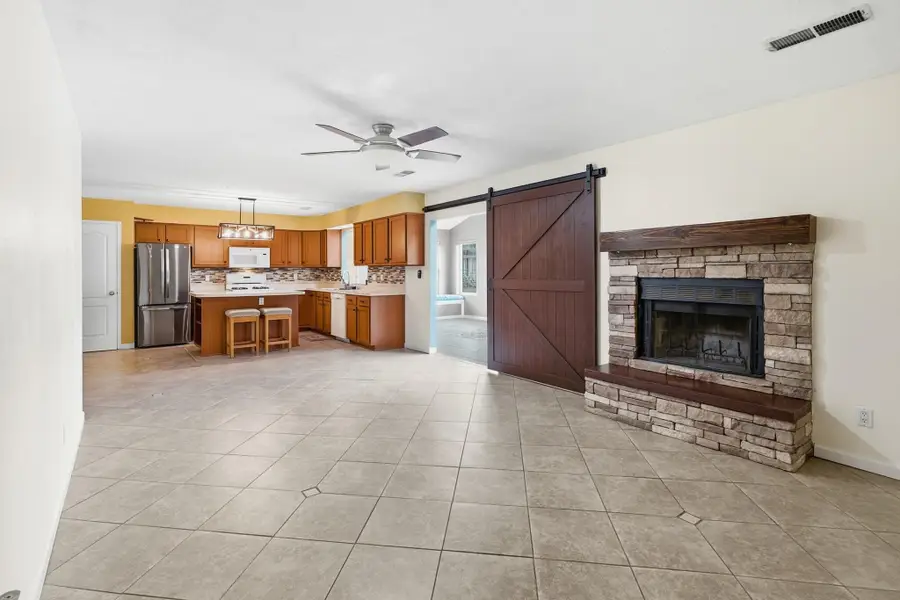 1425 32nd Circle Se, Rio Rancho, NM 87124 - #3