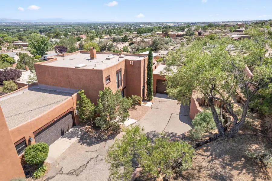 2 Taos Trail #S, Corrales, NM 87048 - #2