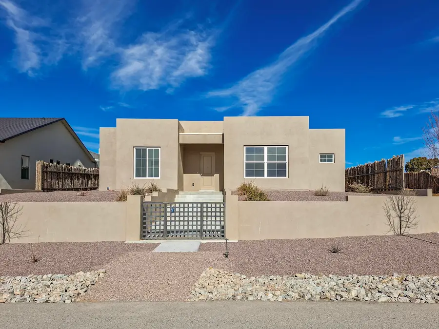 21 Flower Garland Road, Santa Fe, NM 87508 - #2