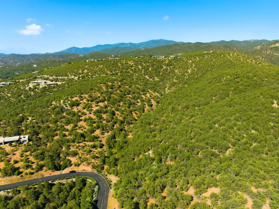 2601 Escondite, Santa Fe, NM 87501 - #2