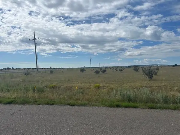 8 Equestrian Park Road, Edgewood, NM 87015