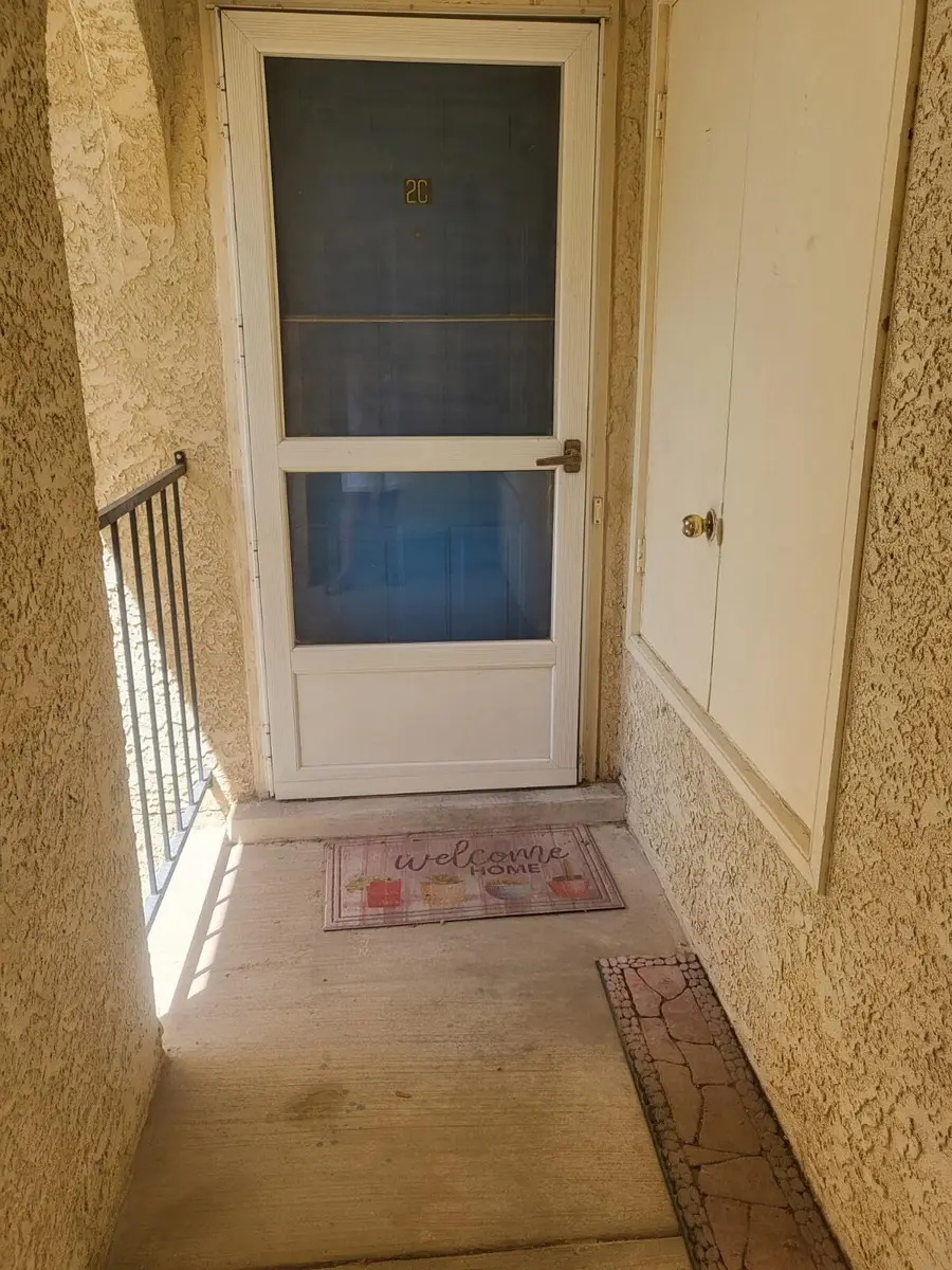 827 Country Club Drive Se #APT 2C, Rio Rancho, NM 87124 - #2