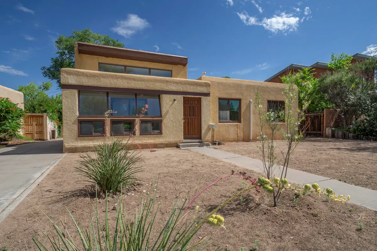 3305 Wilway Avenue Ne, Albuquerque, NM 87106 - #1