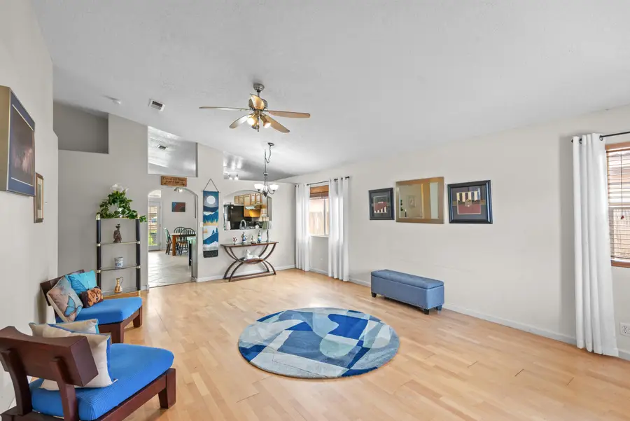 4527 Barrett Avenue Nw, Albuquerque, NM 87114 - #2
