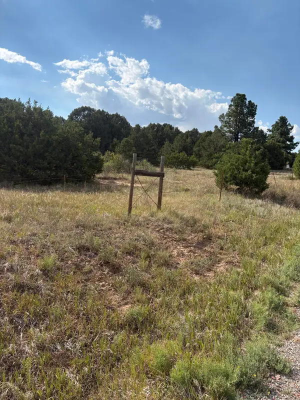 11 Eagle Lane, Tijeras, NM 87059