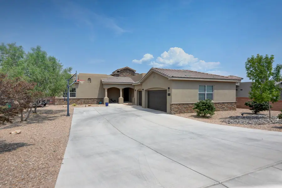 3024 Vatapa Road Ne, Rio Rancho, NM 87144 - #3