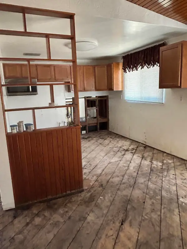 2806 Palomas Drive Ne, Albuquerque, NM 87110