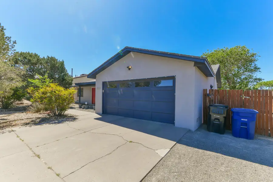 8124 Loma Del Norte Road Ne, Albuquerque, NM 87109 - #2