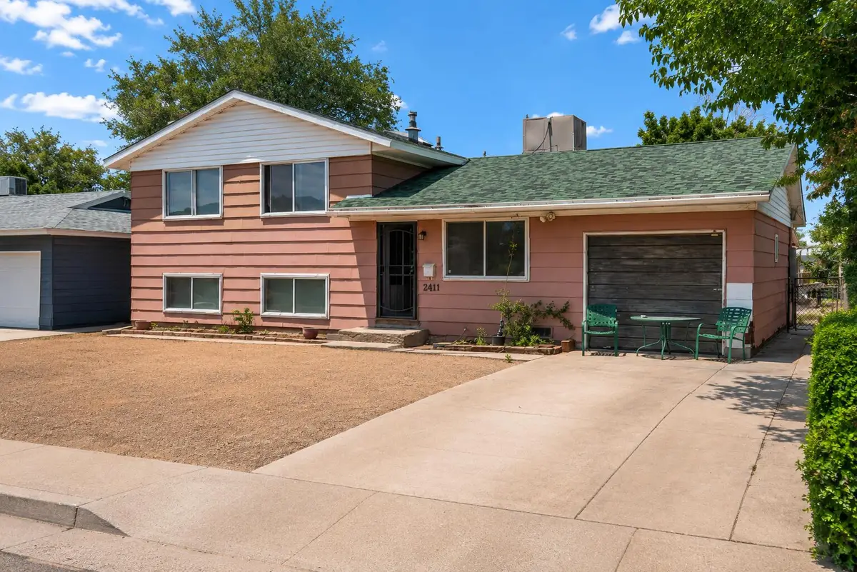 2827 Dorothy Street Ne, Albuquerque, NM 87112 - #1