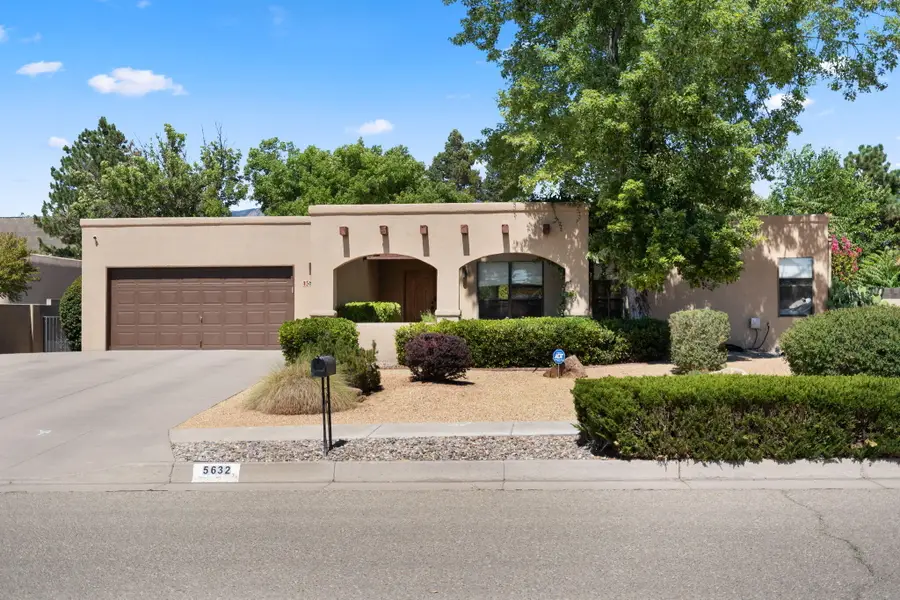 5632 Moon Street Ne, Albuquerque, NM 87111 - #2