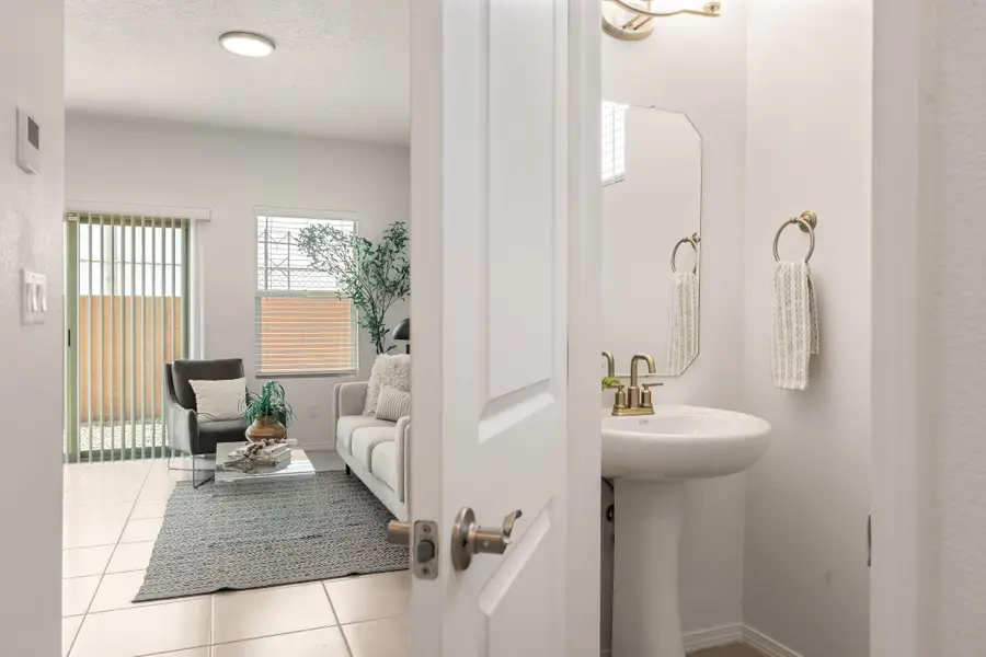 8940 Mountain Ash Avenue Sw, Albuquerque, NM 87121 - #3