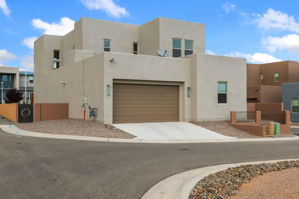 2504 Parkway Avenue Ne, Rio Rancho, NM 87144 - #1