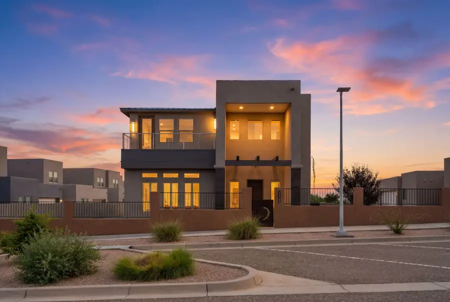 2504 Parkway Avenue Ne, Rio Rancho, NM 87144 - #2