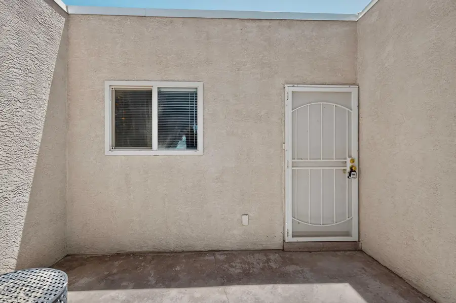 1300 Grande Boulevard Se #B, Albuquerque, NM 87124 - #3
