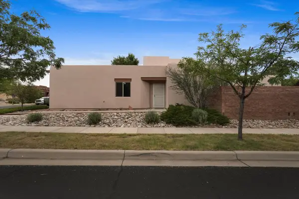 42 Victorio Peak, Santa Fe, NM 87508