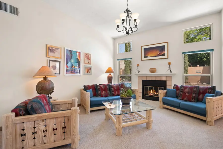 5913 Broken Arrow Lane Nw, Albuquerque, NM 87120 - #3