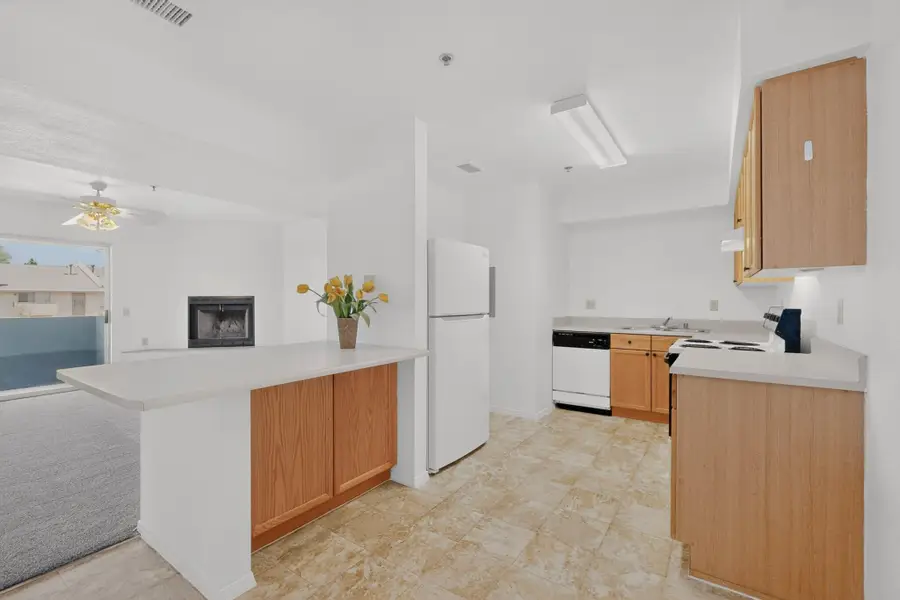 3829 Montgomery Boulevard Ne #APT 335, Albuquerque, NM 87109 - #3