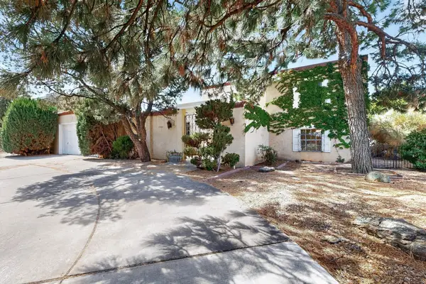 7200 Vista Del Arroyo Avenue Ne, Albuquerque, NM 87109