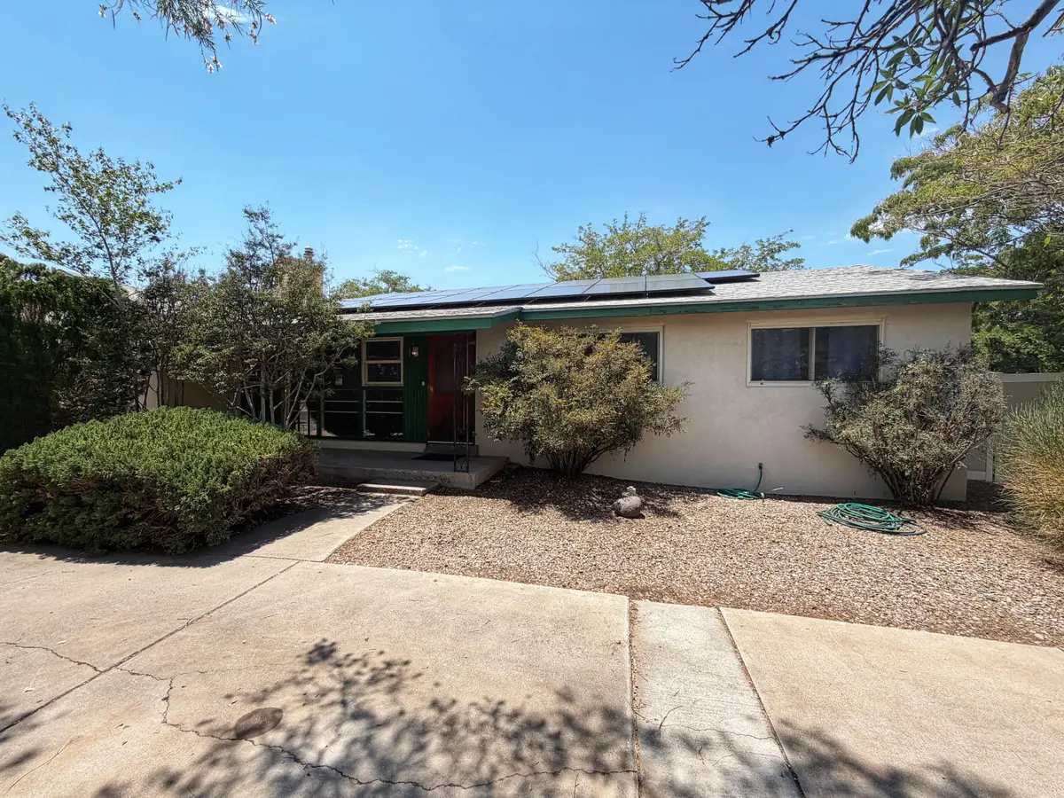2911 Madeira Drive Ne, Albuquerque, NM 87110 - #1