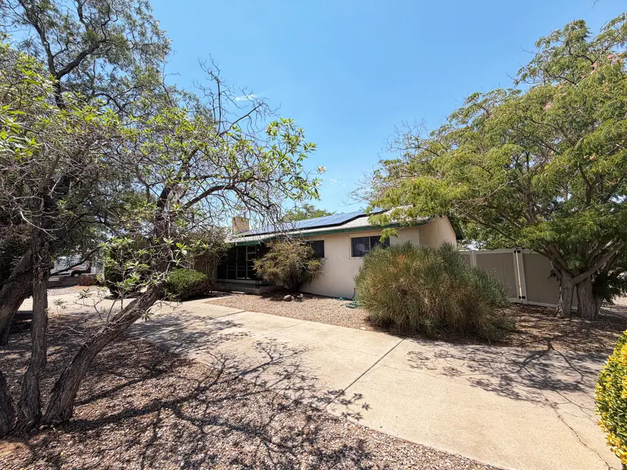 2911 Madeira Drive Ne, Albuquerque, NM 87110 - #2