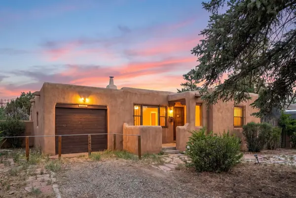 1920 Hopi Road, Santa Fe, NM 87505