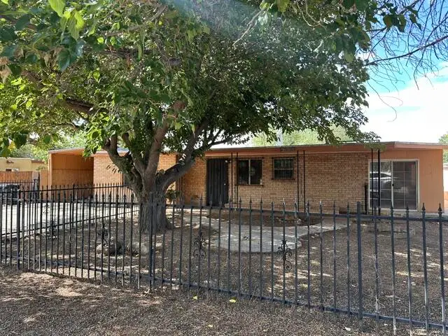 828 Ranchitos Road Nw, Los Ranchos De Albuquerque, NM 87114 - #1