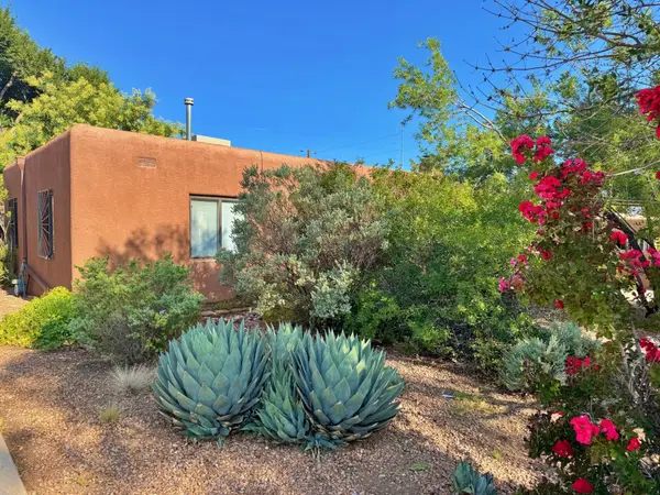 1937 Truman Street Ne, Albuquerque, NM 87110