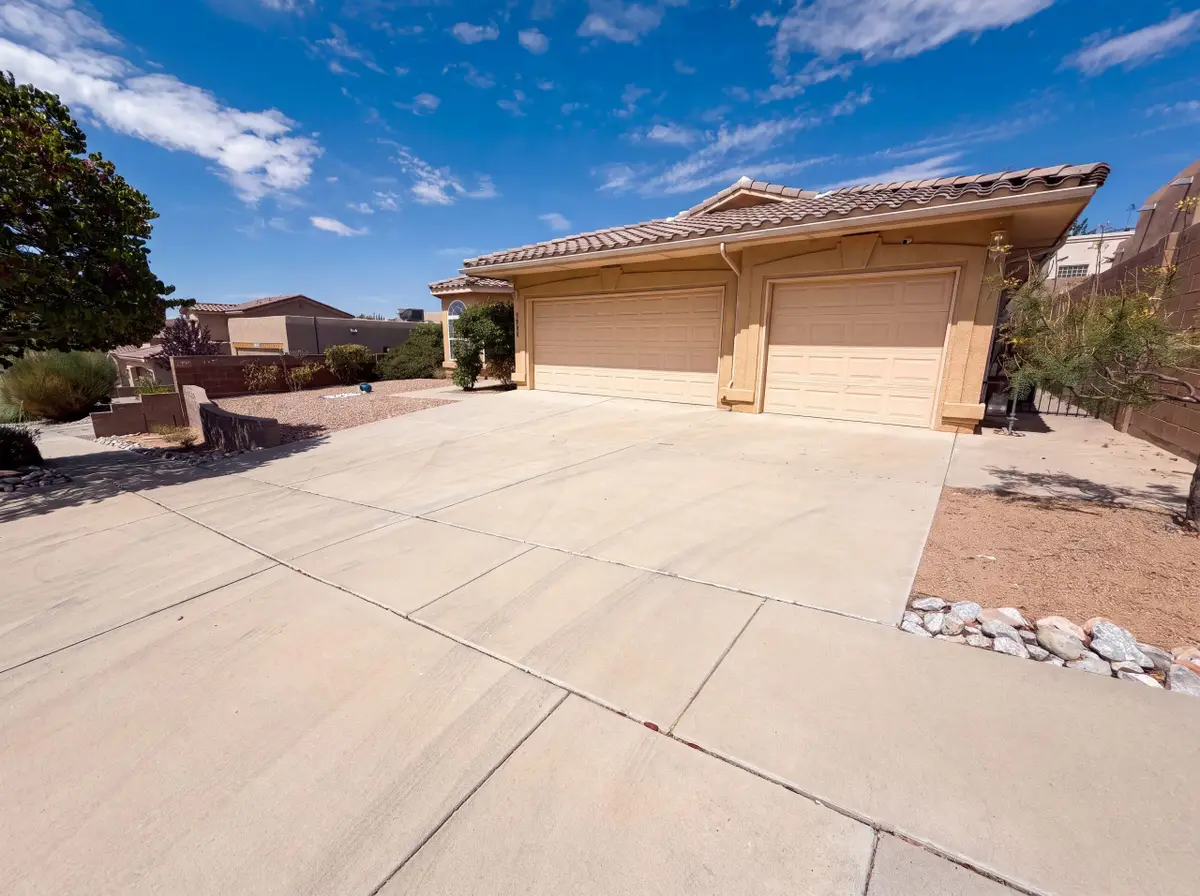 9809 Buckeye Street Nw, Albuquerque, NM 87114 - #1