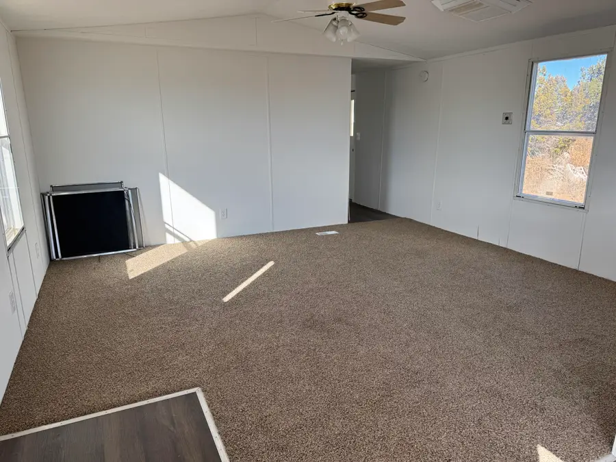 4 B Lois Court, Edgewood, NM 87015 - #3