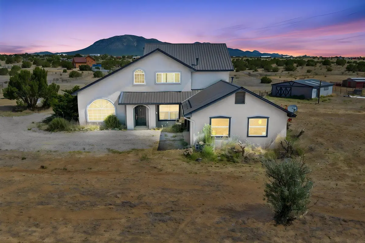 95 W Hill Ranch Road, Edgewood, NM 87015 - #1