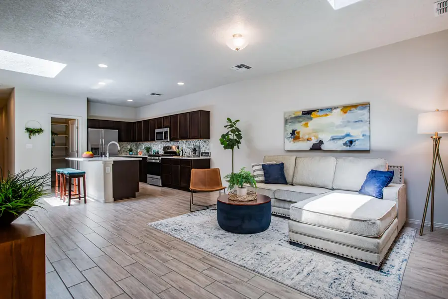 6129 Strand Loop Se, Albuquerque, NM 87106 - #3