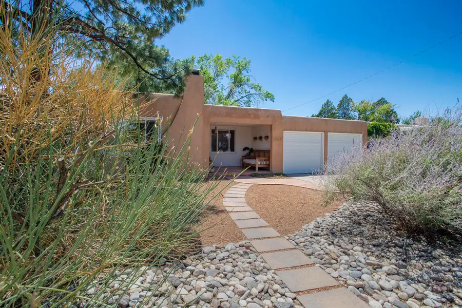 3504 Calle Del Ranchero Ne, Albuquerque, NM 87106 - #2