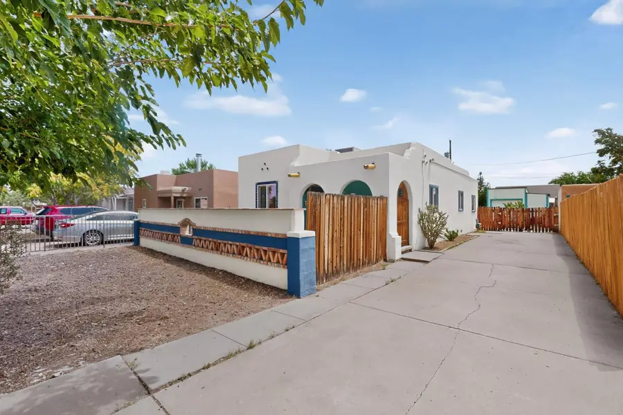 1210 Forrester Street Nw, Albuquerque, NM 87104 - #2
