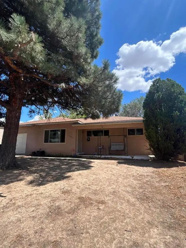 11204 Apache Avenue Ne, Albuquerque, NM 87112