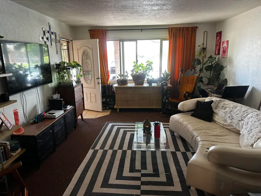 11204 Apache Avenue Ne, Albuquerque, NM 87112 - #3