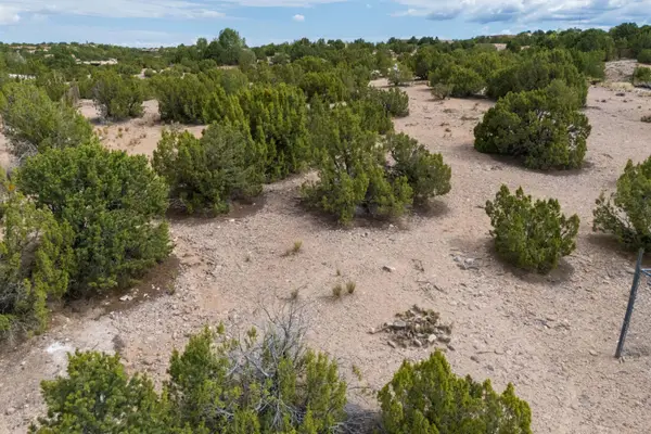 3339 W Alameda Street, Santa Fe, NM 87501