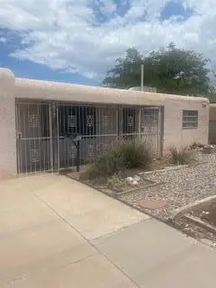 5513 Indian School Road Ne, Albuquerque, NM 87110