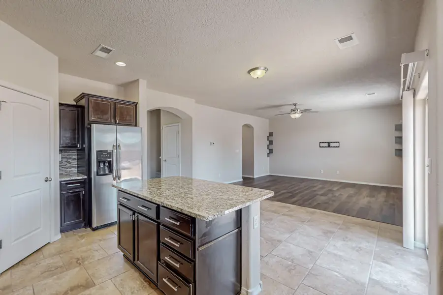 1038 Desert Sunflower Drive Ne, Rio Rancho, NM 87144 - #3