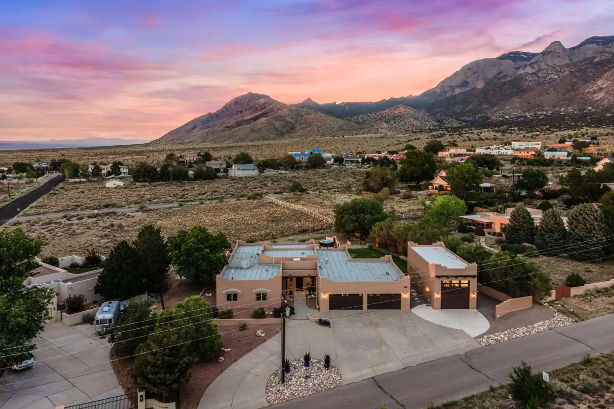 11211 Modesto Avenue Ne, Albuquerque, NM 87122 - #1
