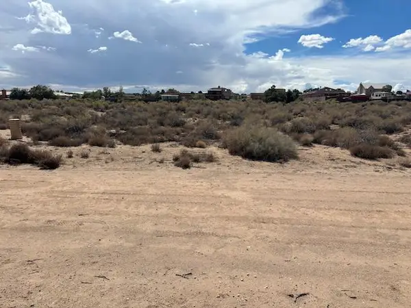 1375 Leif Place Se, Rio Rancho, NM 87124