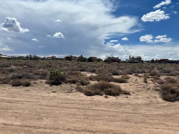 1355 Leif Place Se, Rio Rancho, NM 87124