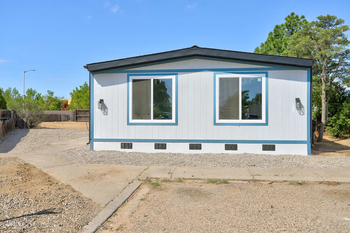 602 Fountain Court Se, Albuquerque, NM 87124 - #1