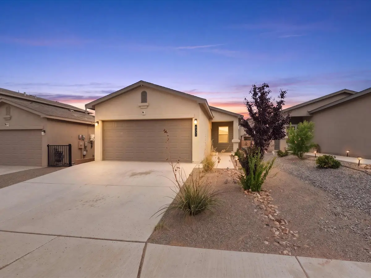 6331 Gannett Drive Ne, Rio Rancho, NM 87144 - #1