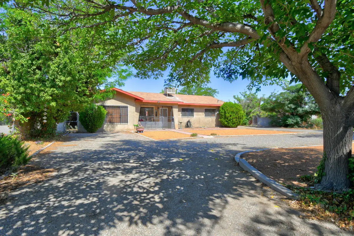 1513 Aragon Road Sw, Albuquerque, NM 87105 - #1